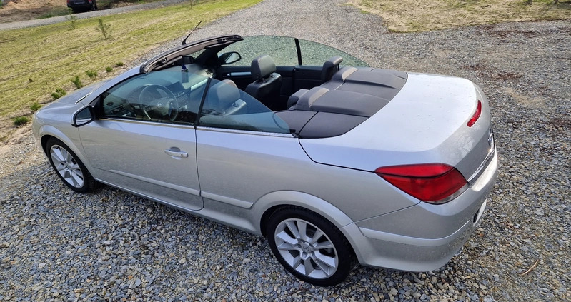 Opel Astra cena 14900 przebieg: 153077, rok produkcji 2007 z Nowy Staw małe 232